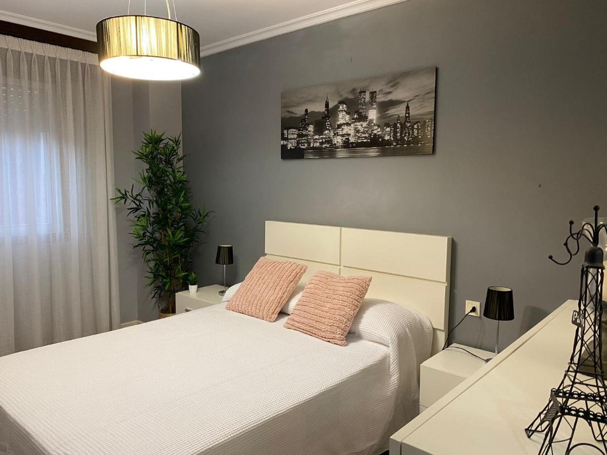 Piso Plaza Ravella Apartment Vilagarcia de Arousa Exterior photo